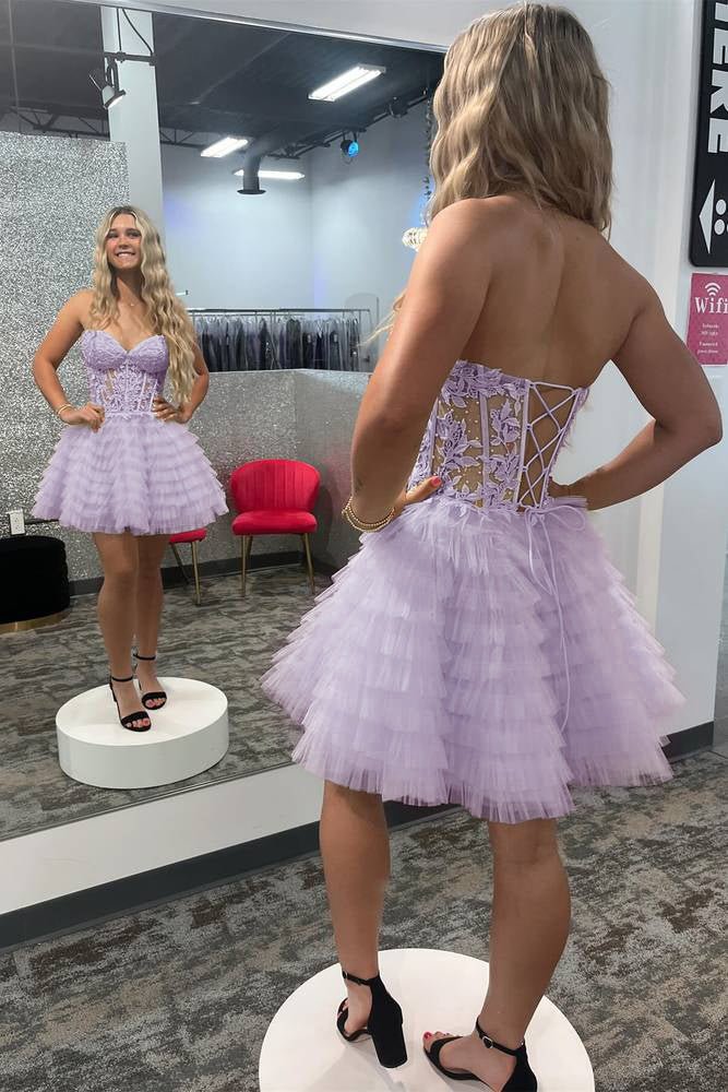 Red A-Line Sweeteart Lace Up Back Short Tulle Homecoming Dress