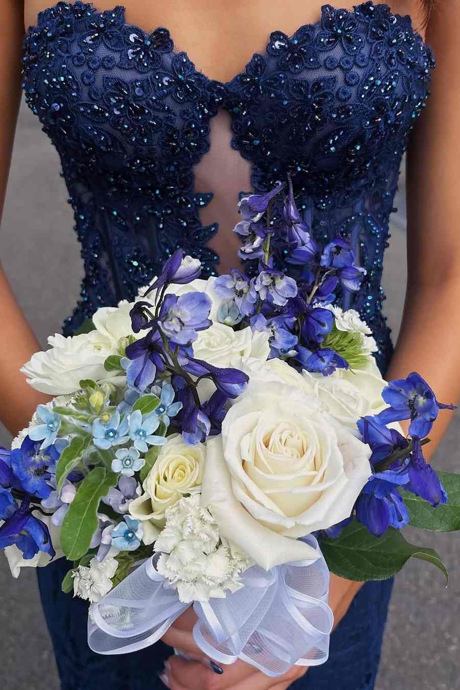 Stunning Black Sweetheart Backless Mermaid Long Prom Dress with Appliques