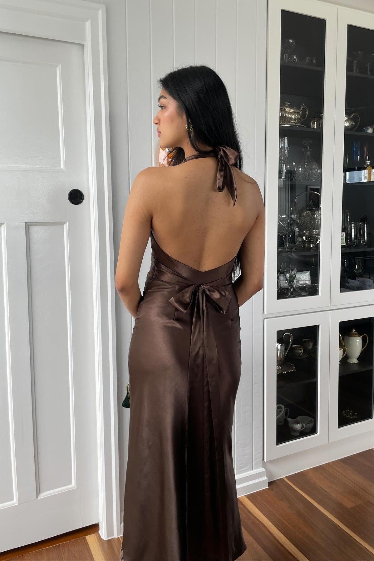 Suzhoufashion Stylish Sheath V Neck Green Long Party Dress With Open Back Bowknot Formal Evening Gown