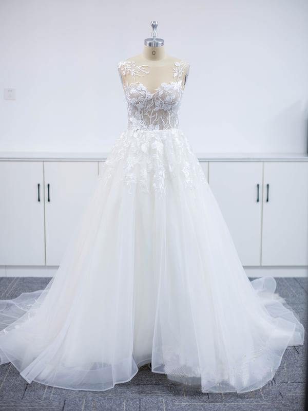 Stylish V-Neck A-line Beach Wedding Dress Tulle Floral Lace Sleeveless Beach Bridal Dress