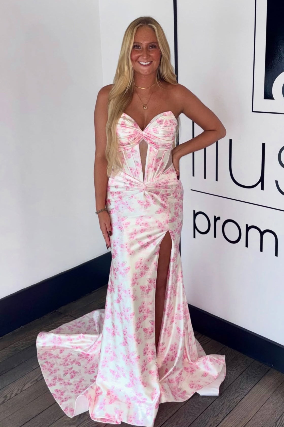 Stylish Mermaid Sweetheart Pink Floral Printed Long Prom Dress with Slit - View 2 | VelvetHem