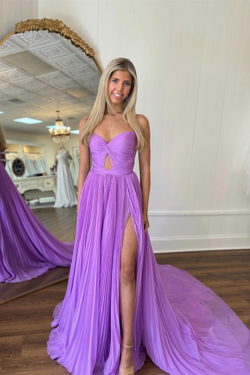 Stylish Purple A-Line Strapless Long Pleated Tulle Prom Dress - View 2 | VelvetHem