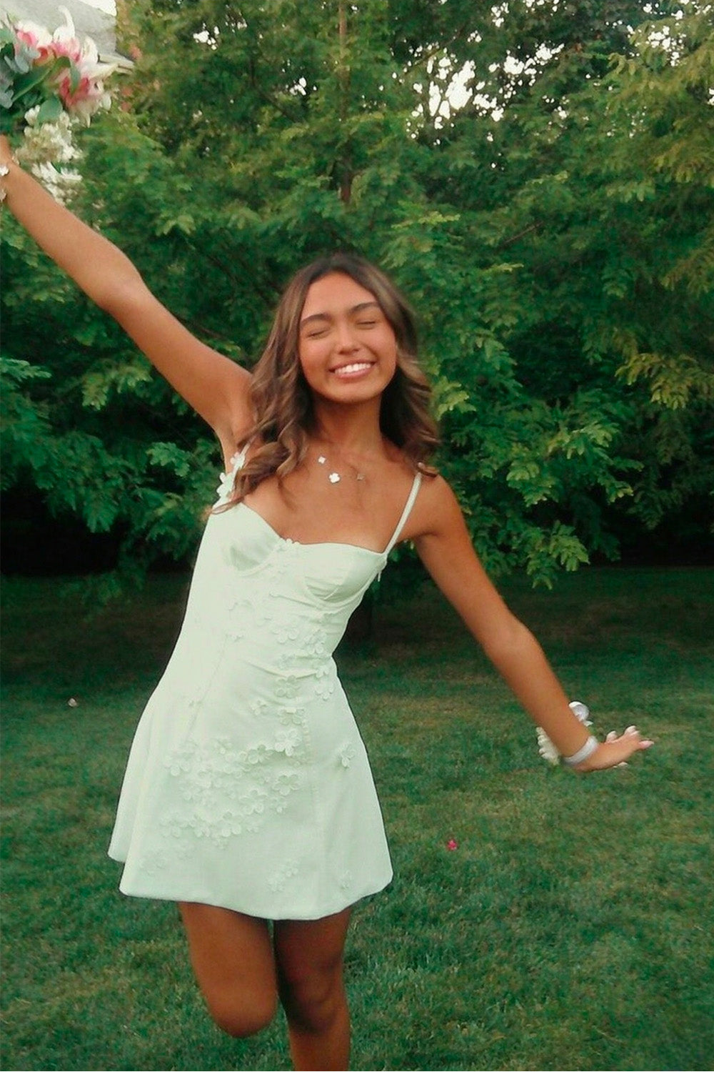 Stylish A Line Spaghetti Straps White Short Homecoming Dress with Appliques
