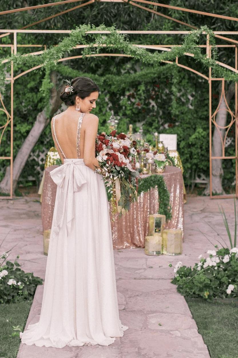 Summer Bowknot Sequined Open Back Sleeveless Plunging-Neck Long Beach Beach Wedding Dresses