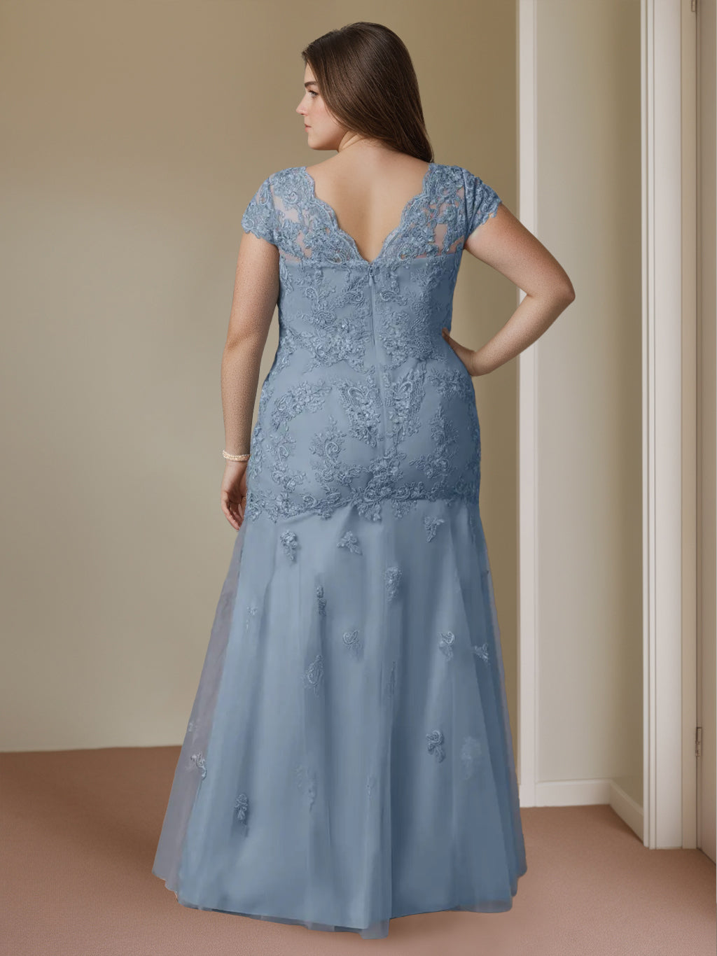 Sweetheart Cap Sleeve Trumpet Mermaid Plus Size Mother of the Bride Gown with Lace Beads & Sequins