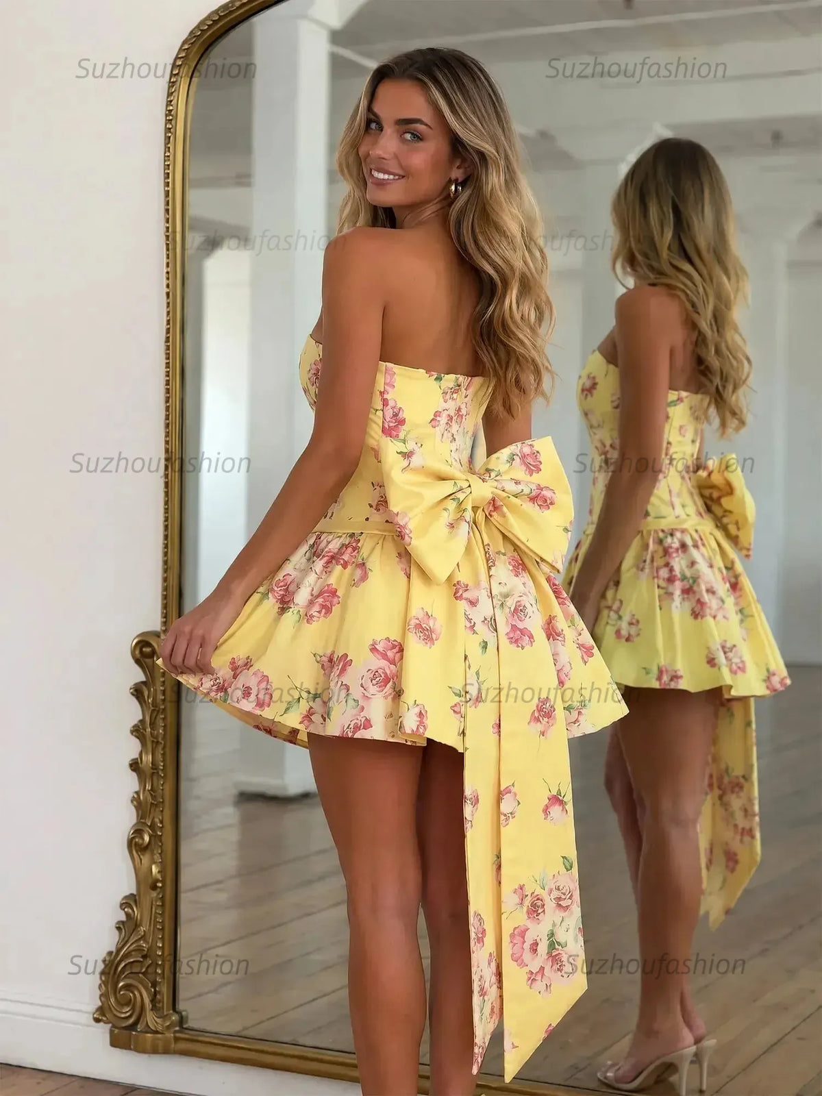 Suzhoufashion Sweetheart Floral Print Corset Short Dress with Giant Back Bow Homecoming Dresses