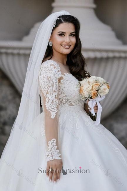 Sweetheart Long Sleeve Lace Ball Gown Satin Bridal Gown With Appliques