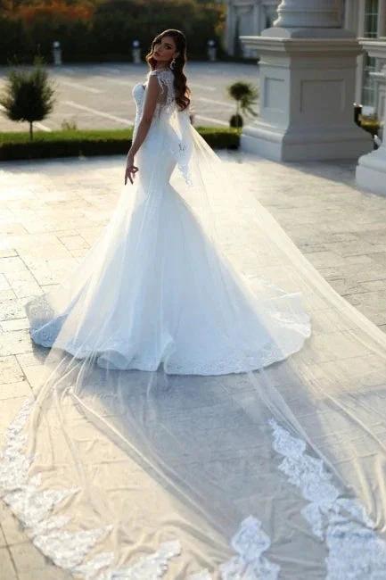 Sweetheart Mermaid White Wedding Dress with Court Train (ZD15714)