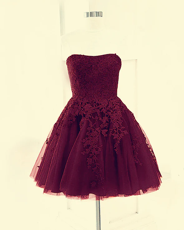 Tulle Strapless Homecoming Dresses Lace Embroidery - VelvetHem
