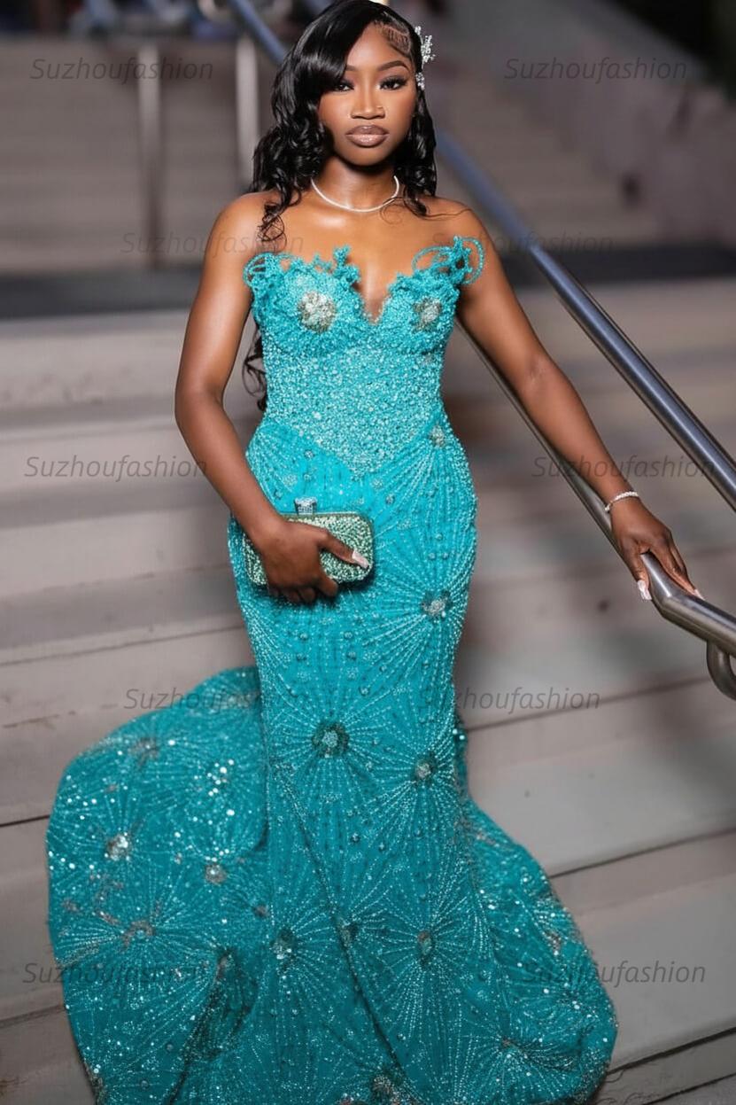 Green Prom Dress Sleeveless Formal Evening Gown with Rhinestones and Beadings