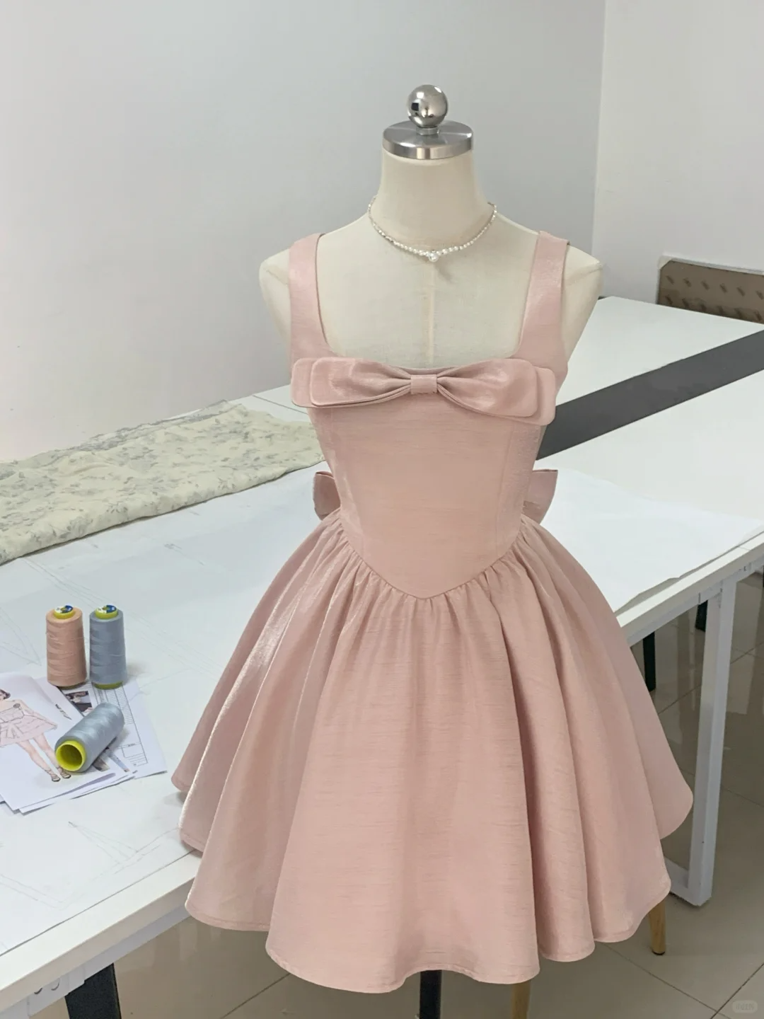 Sweet Pink Bow Square Neck Satin A Line Cocktail Dress Formal 7th Grade Homecoming Dress With Bow - VelvetHem