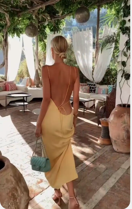 Open Back Simple Prom Dress Chic Floor Length Prom Dress - VelvetHem