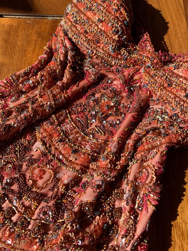 Vintage V Neck Beaded Mermaid Evening Dress Formal Prom Dress - View 4 | VelvetHem