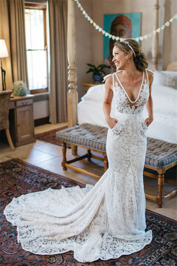Unique Beach Wedding Dress Deep V-neck Lace Pockets Wedding Gowns with Extra Train BA3402