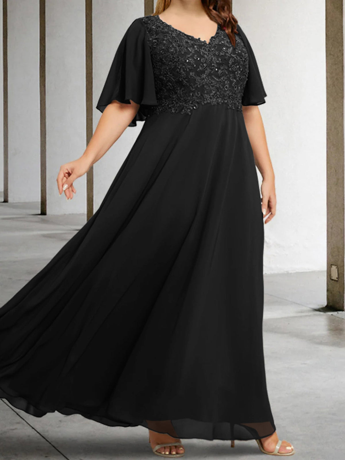 V Neck A Line Long Mother of the Bride Dress with Applique and Half Sleeves