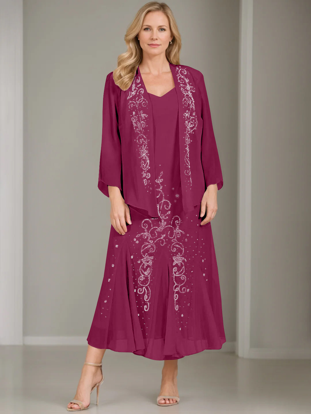 V Neck A Line Two Piece Plus Size Mother of the Bride Dress with Jacket and Sequins in Tea Length