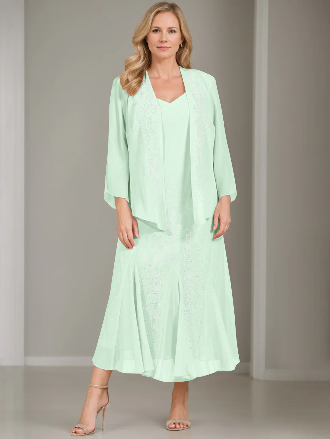 V Neck A Line Two Piece Plus Size Mother of the Bride Dress with Jacket and Sequins in Tea Length