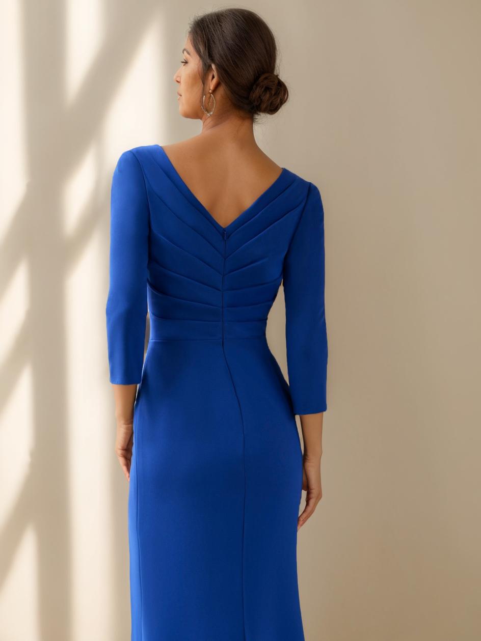 V Neck Long Mother of the Bride Dress With 3/4 Sleeves Ruffles Beading & Appliques