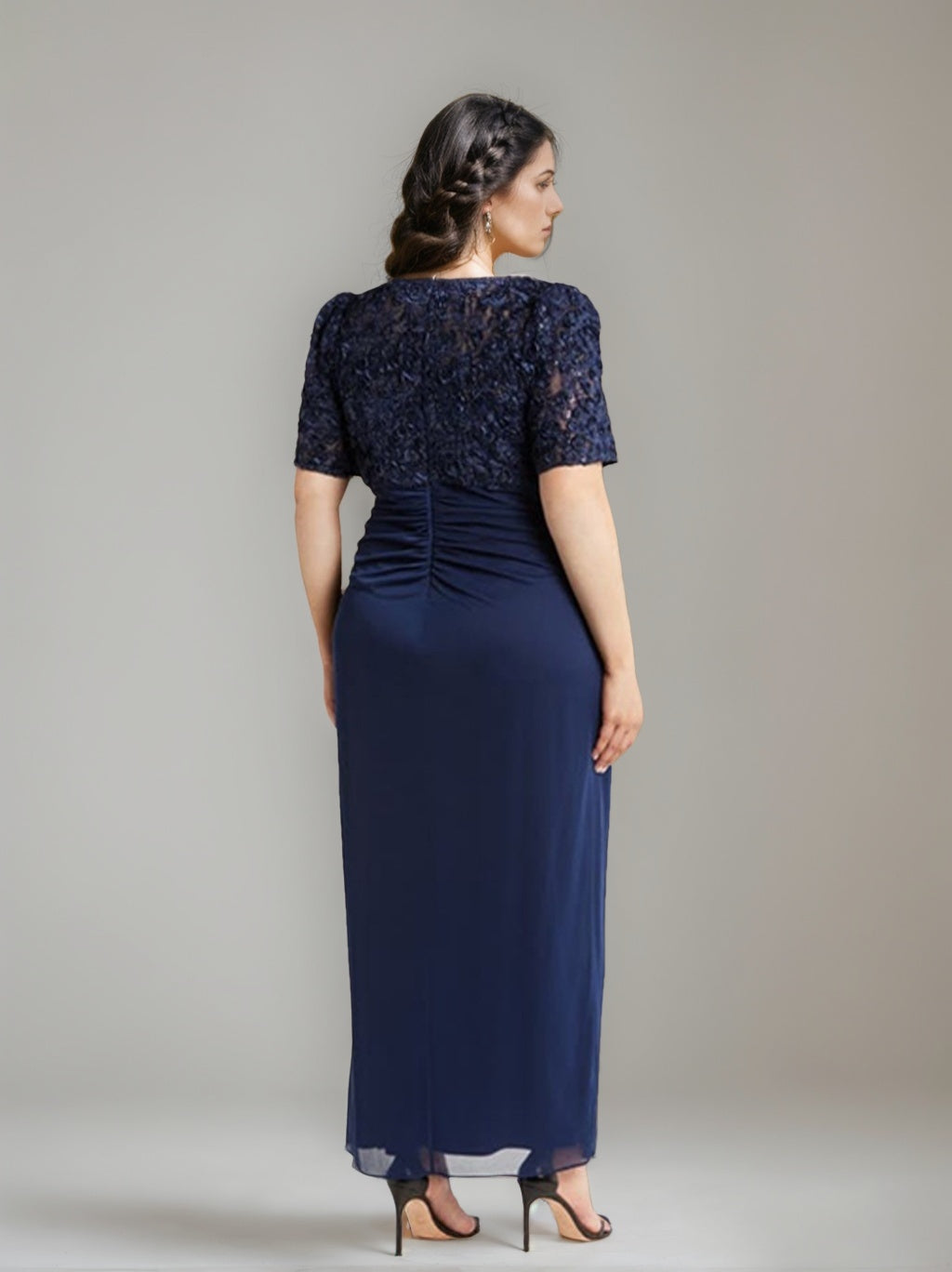 V Neck Short Sleeve Ankle Length Plus Size Sheath Column Mother of the Bride Dress with Sequins & Ruches