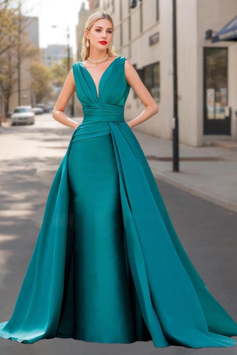 V Neck Sleeveless A Line Mother of the Bride Dress in Luxurious Style