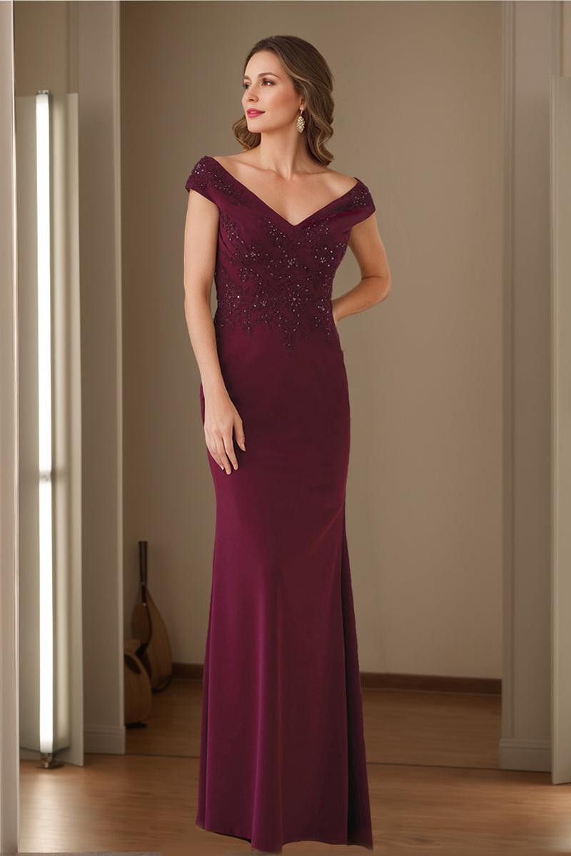 V Neck Sleeveless Sheath Column Mother Of The Bride Dress Featuring Appliques
