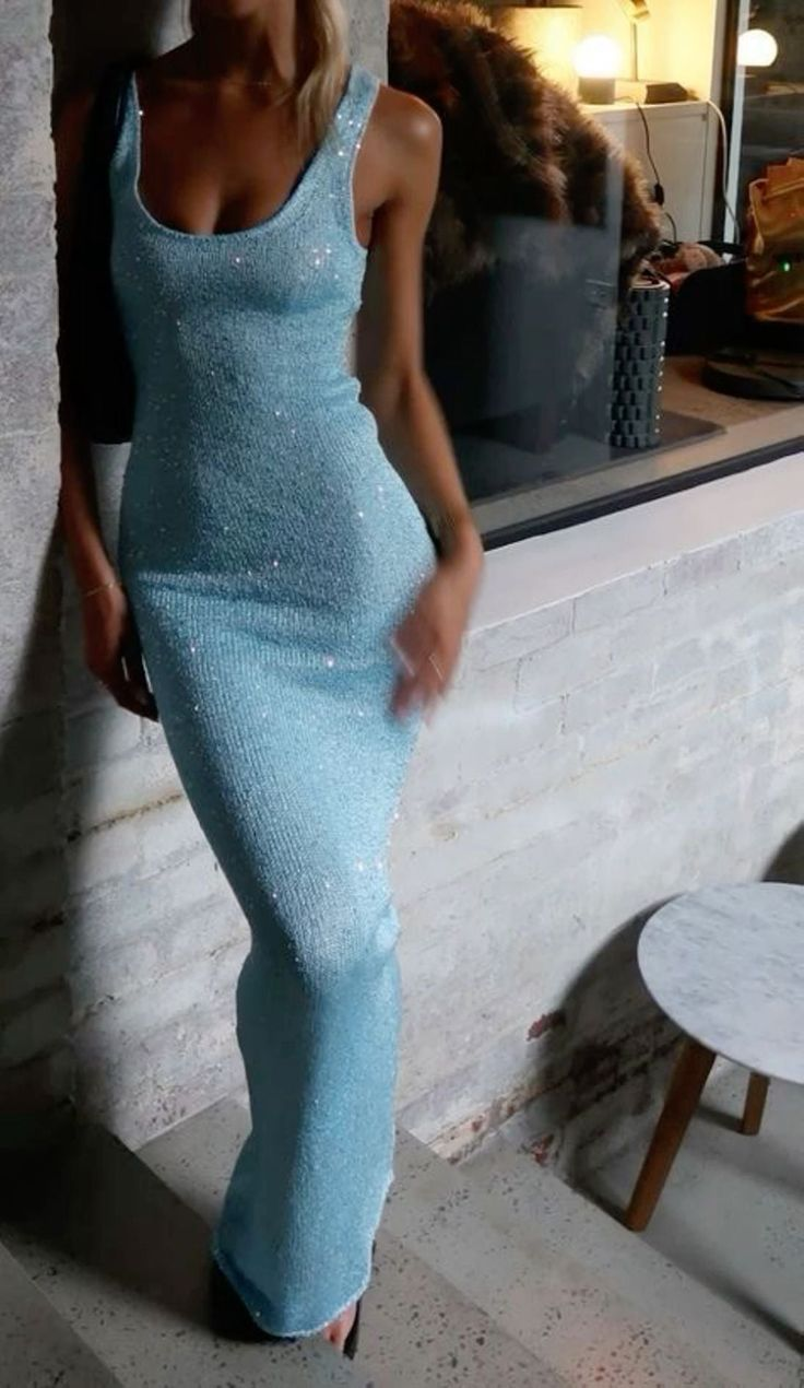 Chic Sequin Sheath Blue Long Prom Dress Evening Dress Y7754 - VelvetHem