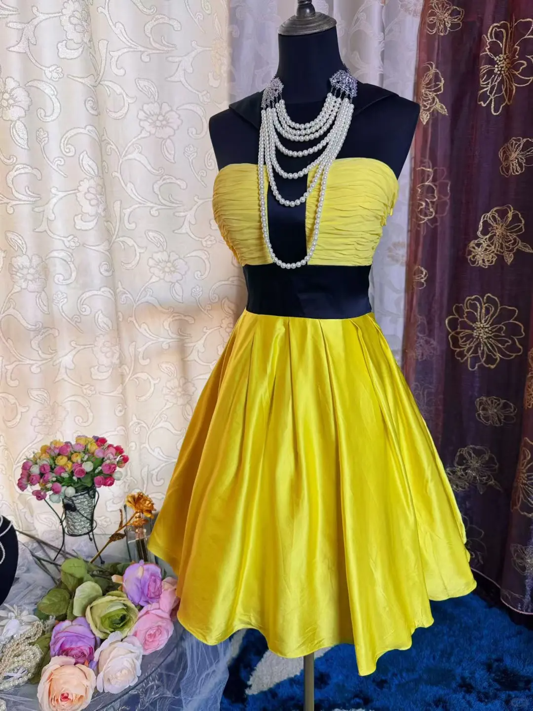 Fashion Yellow Black Splicing A Line Short Party Dress Formal Graduation Homecoming Dress - View 2 | VelvetHem