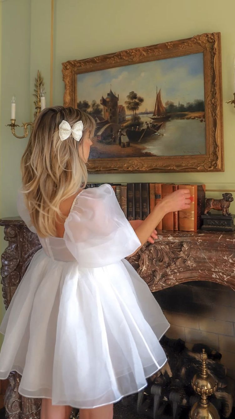 Square Neck White Tulle Short Homecoming Dress With Puff Sleeves Y2375 - VelvetHem