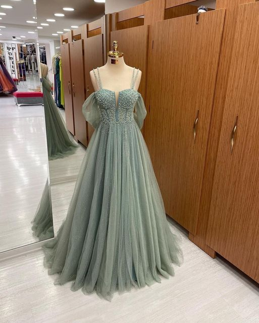 Elegant Evening Dress with Spaghetti Straps, Glitter A-line Tulle Prom Dress - VelvetHem
