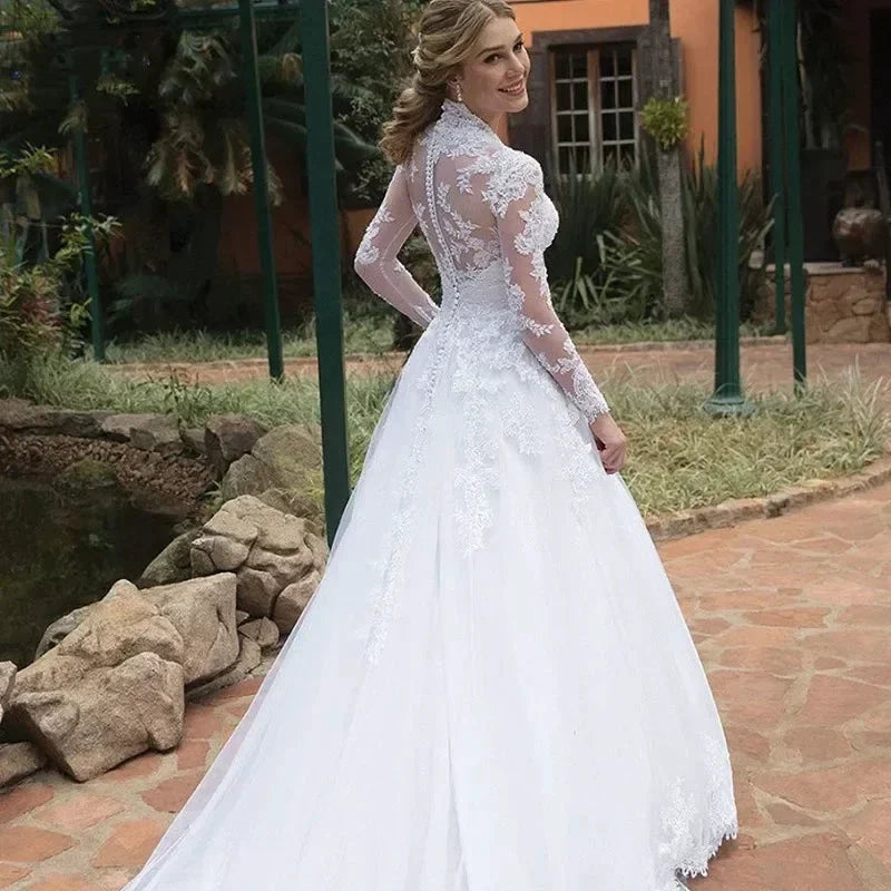 Vintage Italian white bridal dress Lace applique long sleeve tulle sweetheart Sweep Train Saudi Arabian trouw jurken dames (ZD14217)