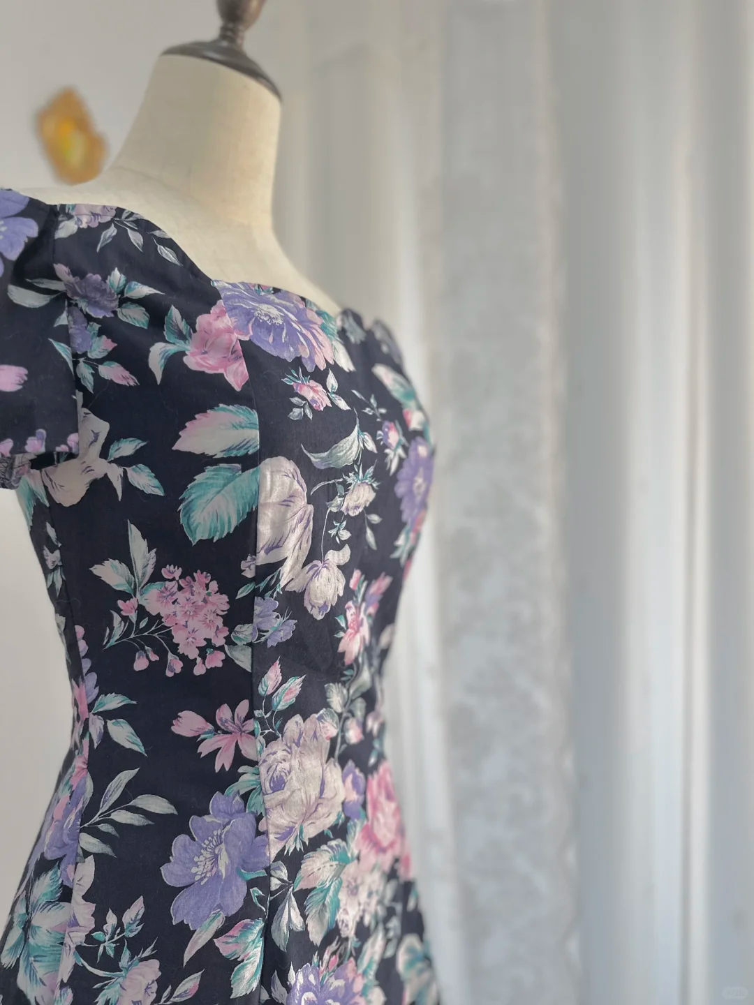 Vintage Satin Print Floral A Line Off The Shoulder Homecoming Dress Short Prom Dress - View 3 | VelvetHem