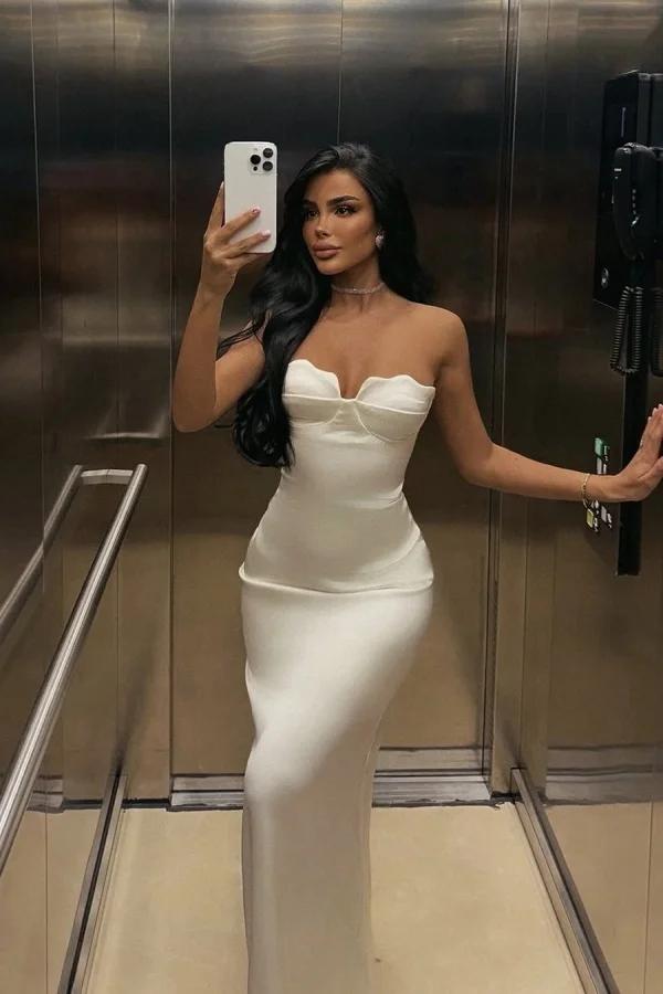 White Prom Dress Strapless Sleeveless Long Mermaid Evening Formal Dress With Pleated