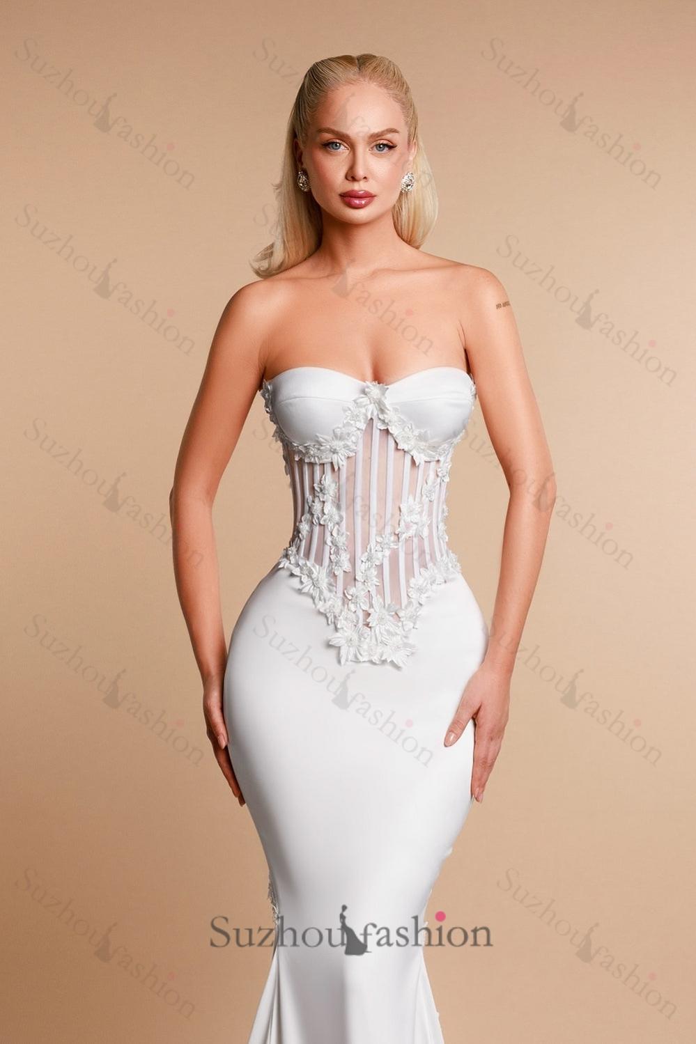 White Wedding Dress Mermaid Sweetheart Sleeveless Sweep Train Satin Bridal Gown With Appliques