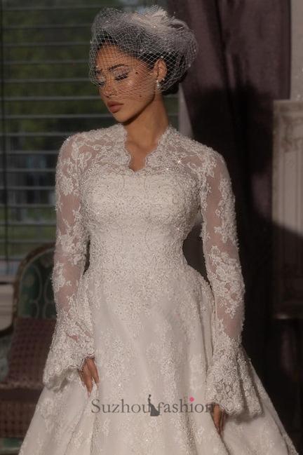 White Wedding Dress V Neck A Line Lace Long Sleeves Sweep Train Velour Bridal Gown With Appliques