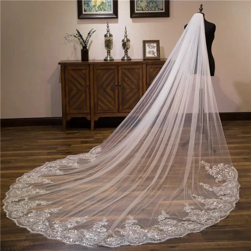 Wholesale white Ivory 3*3 Meter Cathedral wedding veils Lace Appliques Bridal veil by payinti