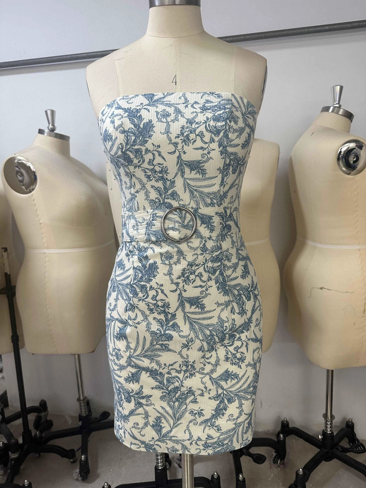 Print Floral Short Homecoming Dress Strapless Party Dress (ZD11768) - VelvetHem