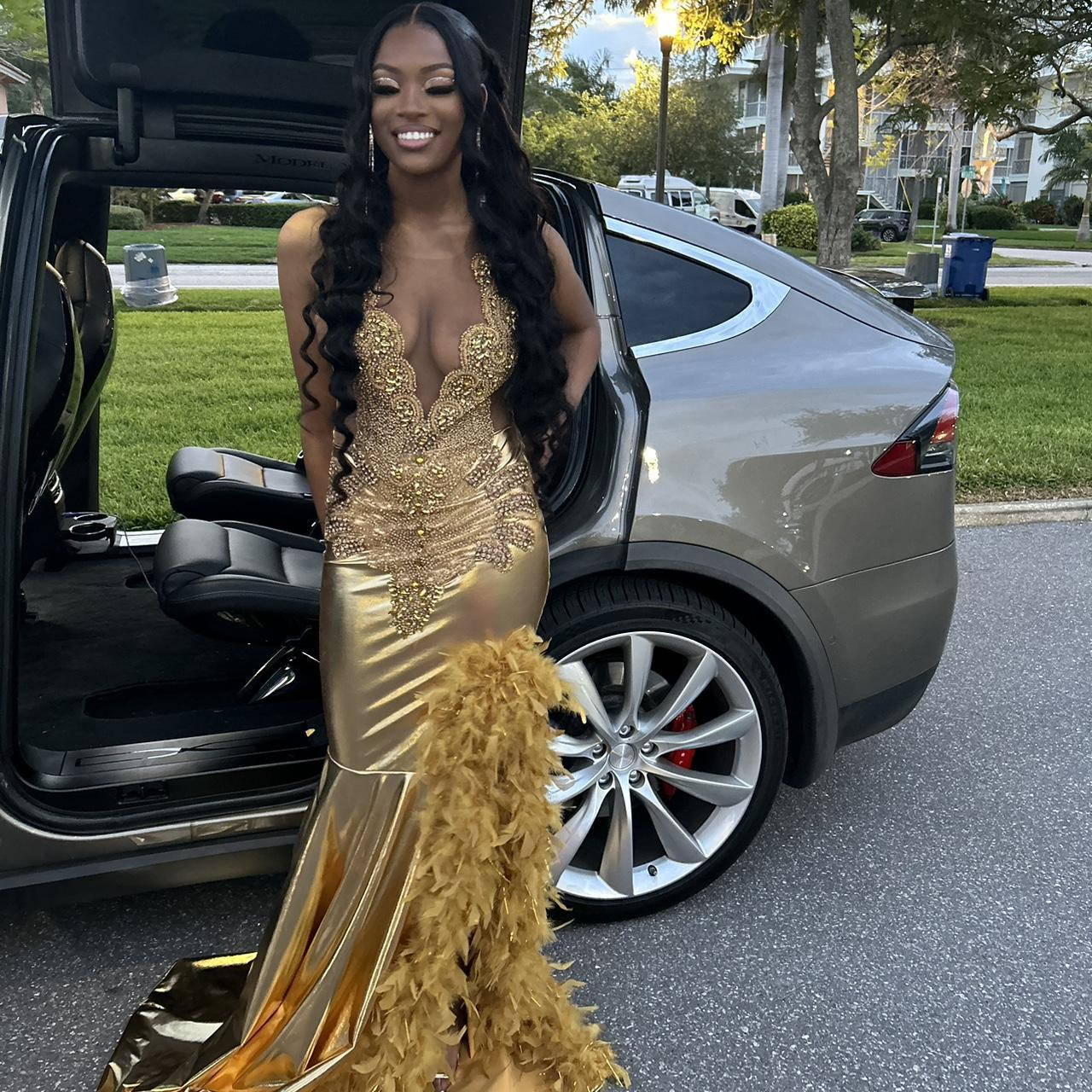 Luxurious Feathers Beaded Mermaid Evening Dress Gold Long Slit Prom Party Dress - VelvetHem