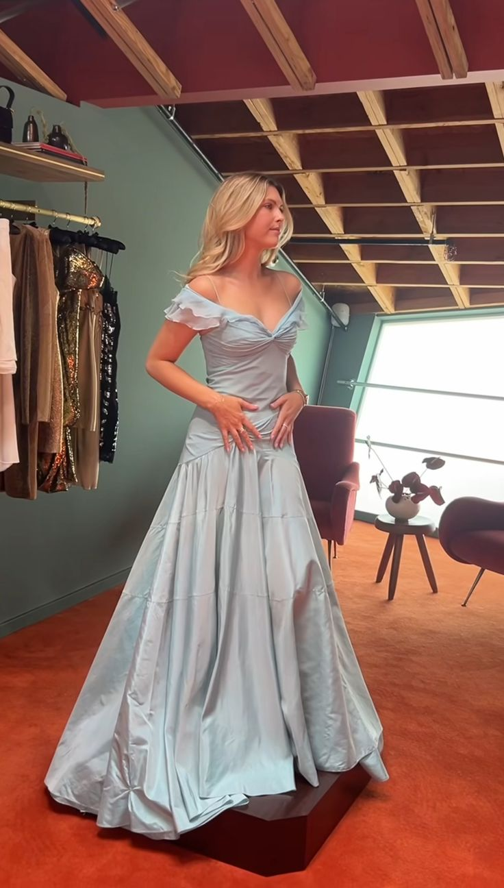 Elegant Light Blue Off The Shoulder A Line Prom Evening Dress - VelvetHem