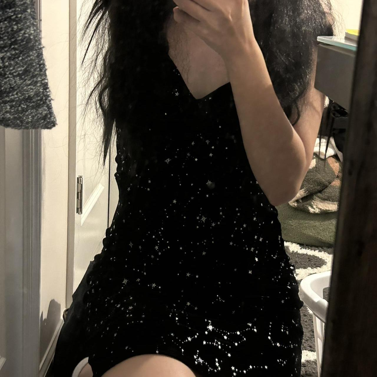 Sparkly Black V Neck Sequin Cocktail Dress Mini 6th Grade Homecoming Dress