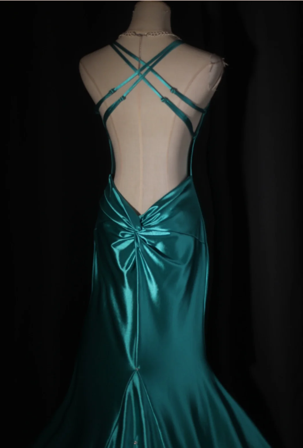 Sexy Green V Neck Satin Mermaid Long Party Dress Backless Wedding Guest Dress - View 2 | VelvetHem
