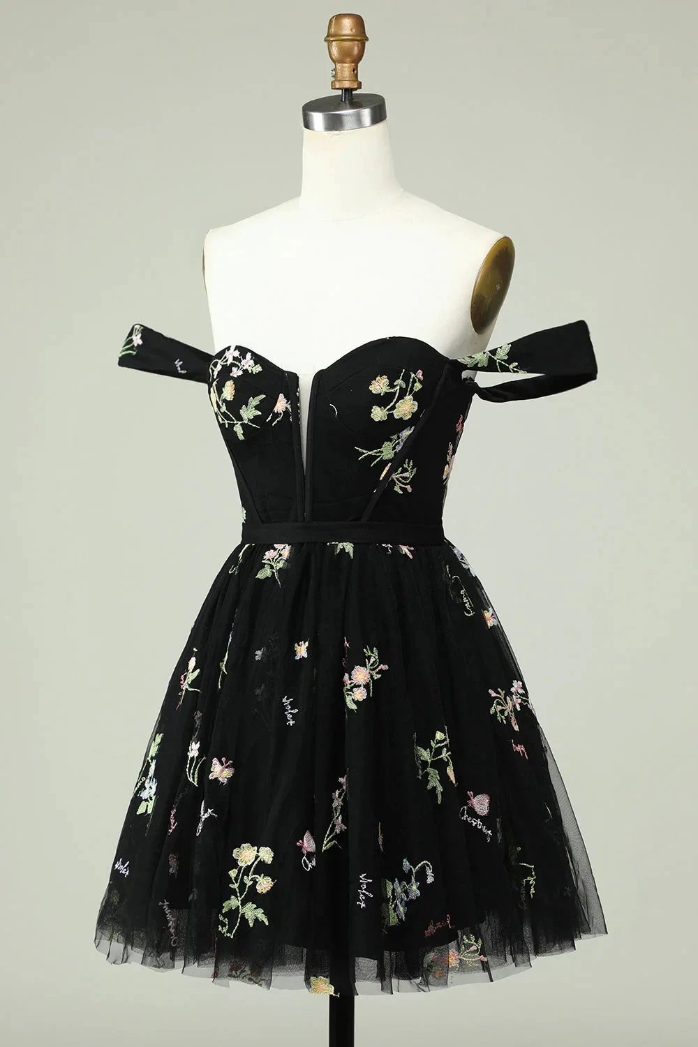 Cute A Line Sweetheart Purple Short Homecoming Dress with Embroidery (ZD11485)
