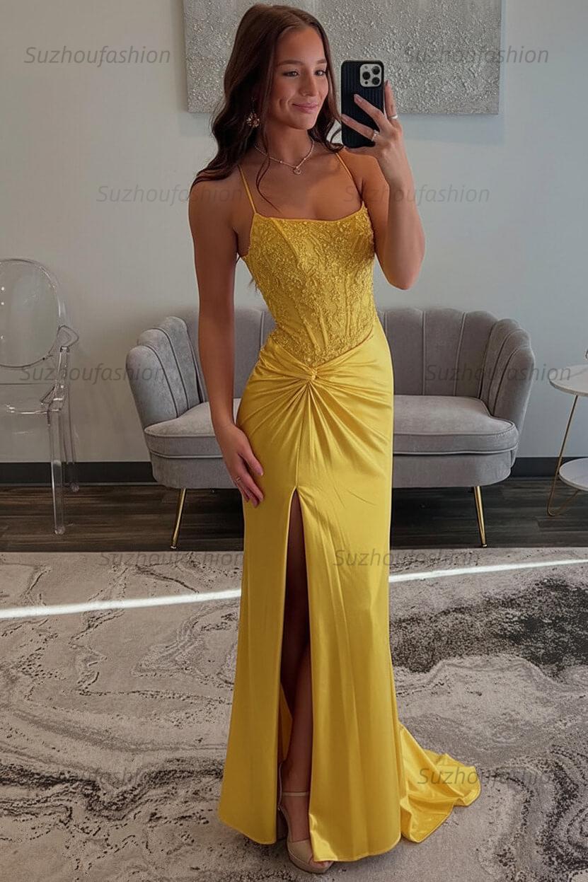 Red Prom Dress Spaghetti Straps Ruhed Long Lace Formal Dress With Appliques