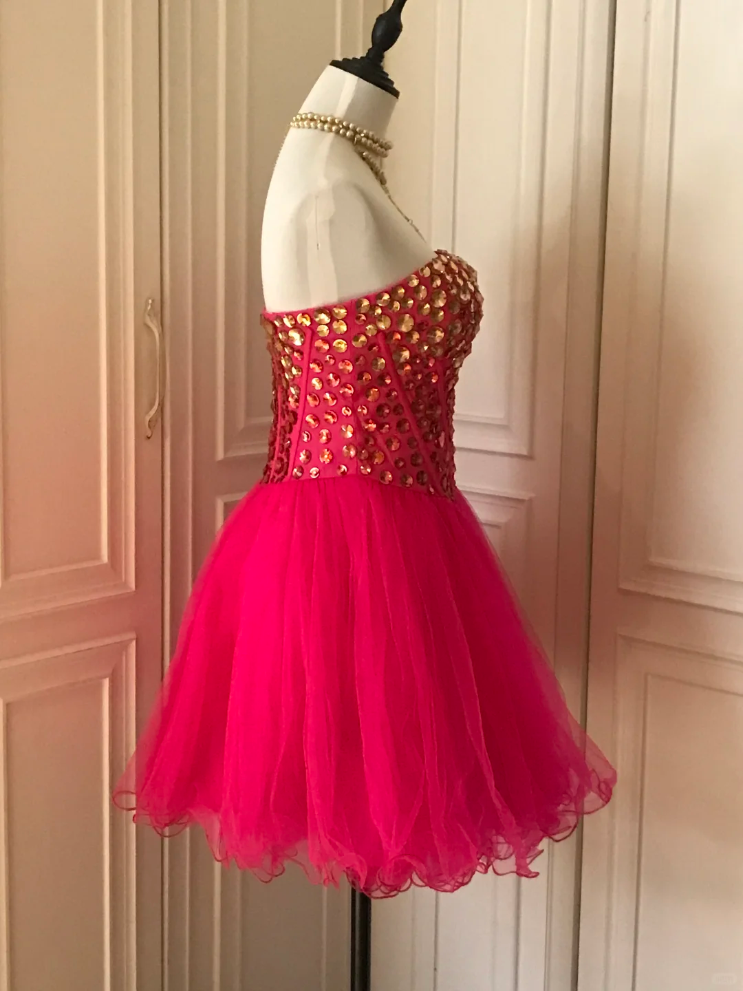 Gorgeous Strapless Red Chiffon Beaded A Line Birthday Outfits Homecoming Dress - View 10 | VelvetHem