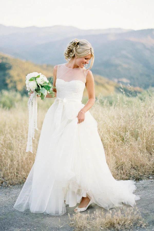 A-line Illusion Tulle Vintage Outdoor Ivory Wedding Dress (ZD15496)