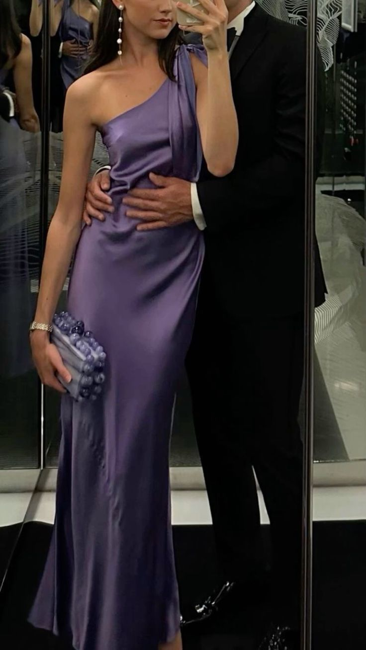 Sexy One Shoulder Purple Evening Dress Satin Slit Long Prom Party Dress - VelvetHem