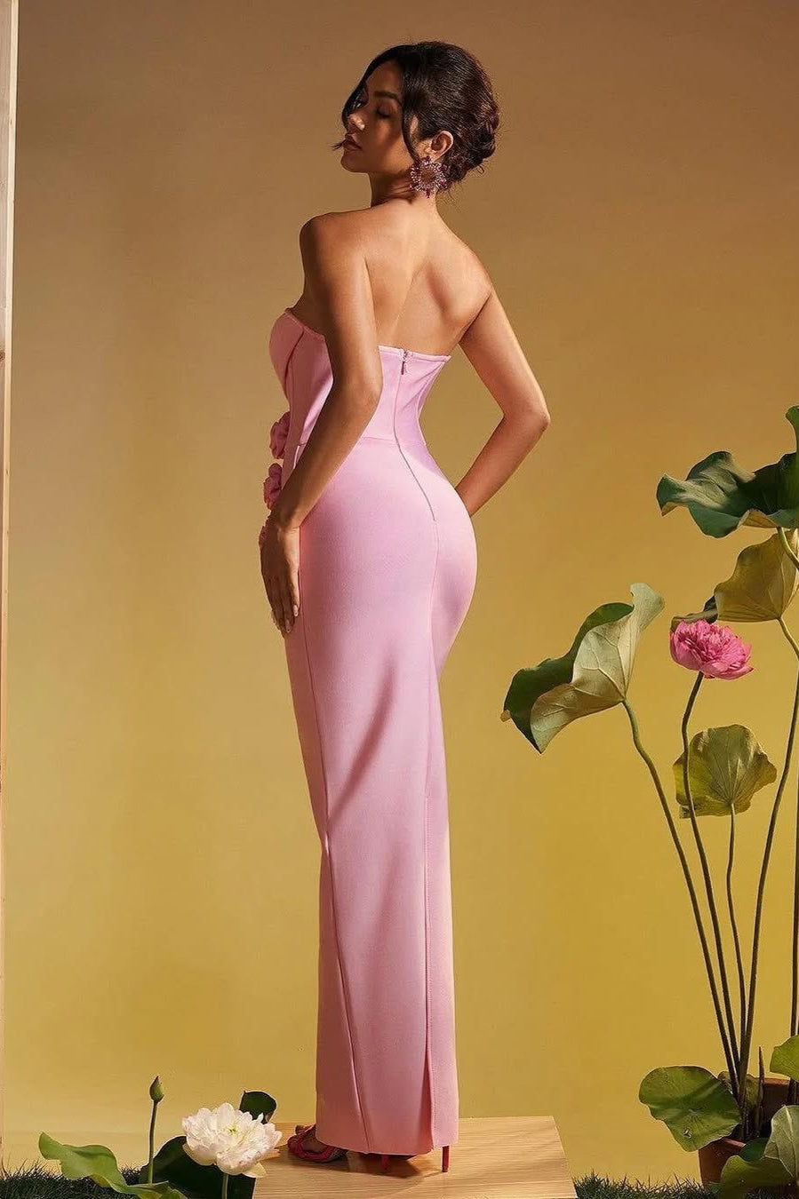 Strapless Floral Bandage Urban Dress for Layered Outfit Styling