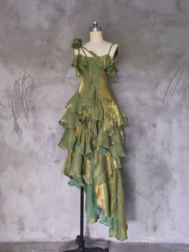 Vintage Green Asymmetrical Layered Flounce Spaghetti Strap Prom Dress Evening Gown - VelvetHem