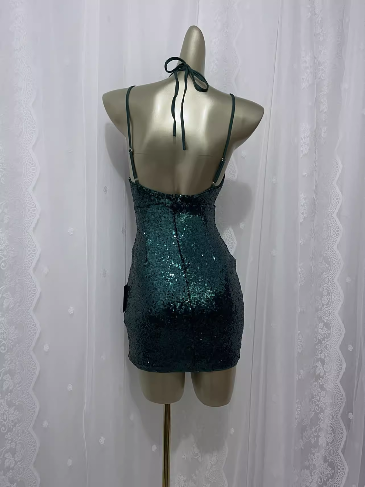 Sexy Sheath Green Sequin Travel Vacation Dress Short Birthday Dress - View 2 | VelvetHem