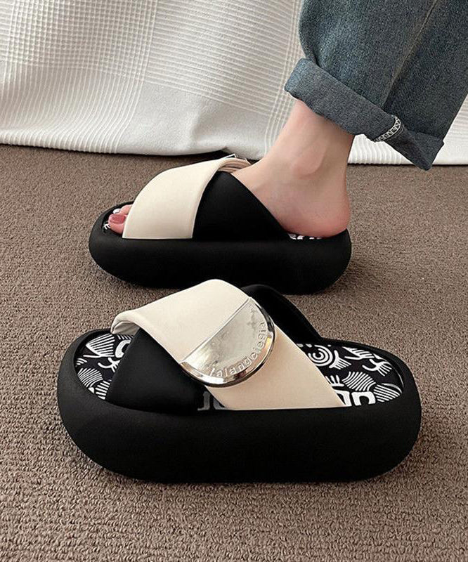 Graceful Orthopedic Sandals for Modern Look