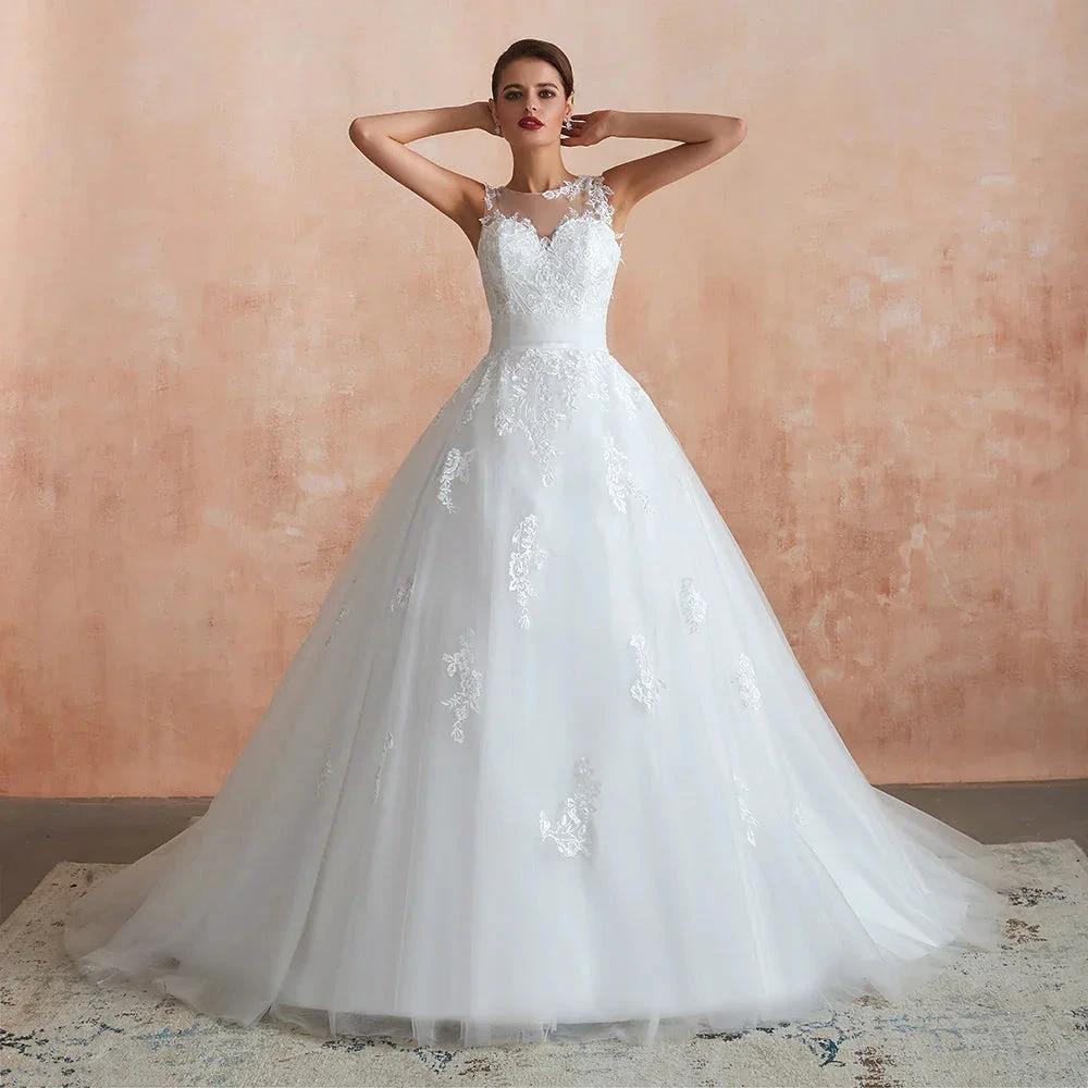 Amazing Long A-line Appliques Lace Tulle Wedding Dress (ZD14403)